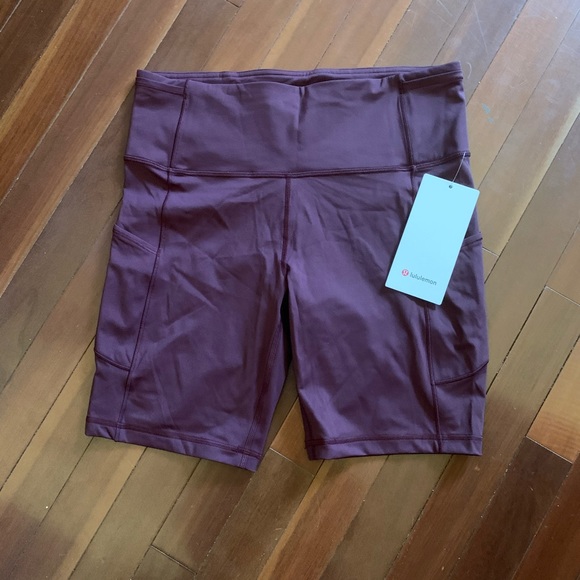 lululemon athletica Pants - NWT Lululemon Fast And Free Short 8" *Non-Reflecti